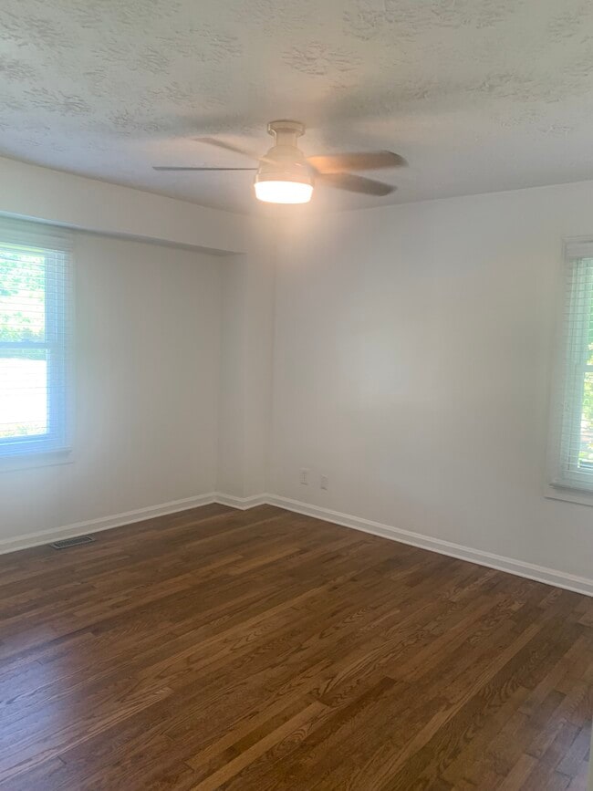 Building Photo - 2328 Johnson Ferry Rd NE