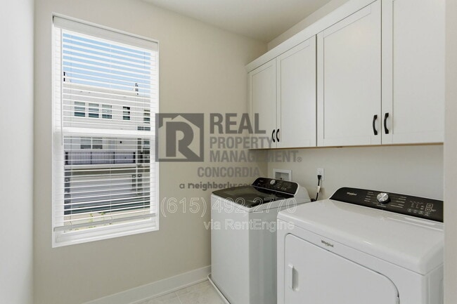 Building Photo - 110 Zola Aly