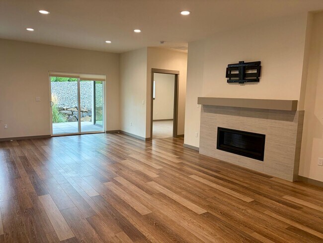 Building Photo - 4503 Tayhill Wy