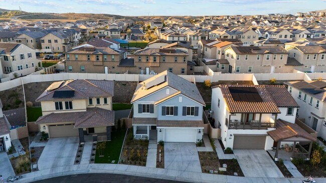 Building Photo - 32188 Penstemon Wy