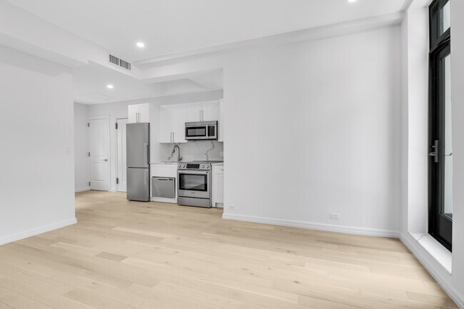 Interior Photo - The Buchanan