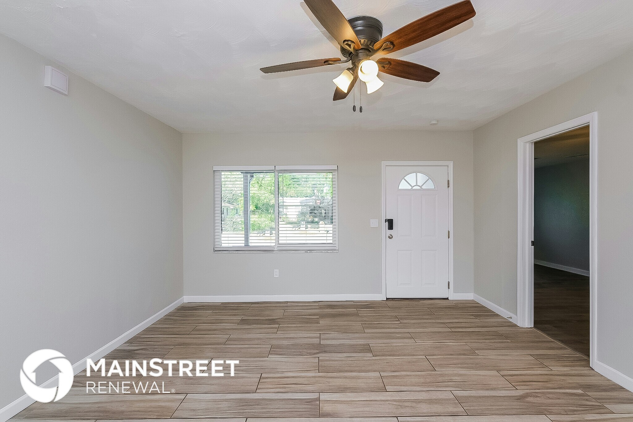 Building Photo - 2141 23rd St SW