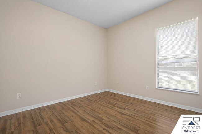 Building Photo - 40 Persimmon Dr
