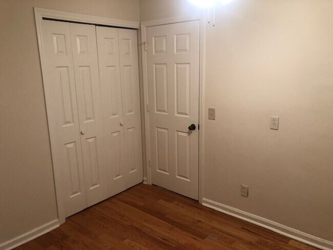 Building Photo - 578 Aspen Loop