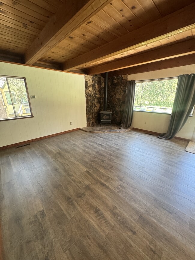 Building Photo - 2325 Sky Meadows Ct