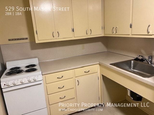 Building Photo - 529 S Mason St