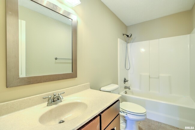 Building Photo - 2708 W Sesame St