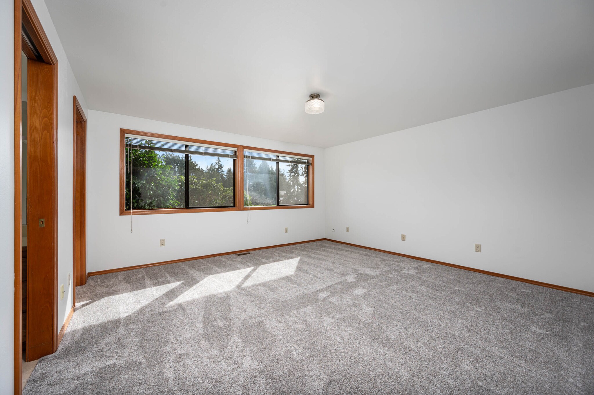 master - 12371 Rainier Dr