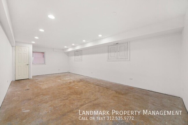 Building Photo - 12313 71st Ct