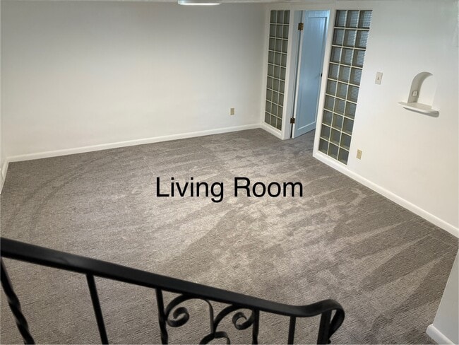 Building Photo - Alisha’s House Unit B