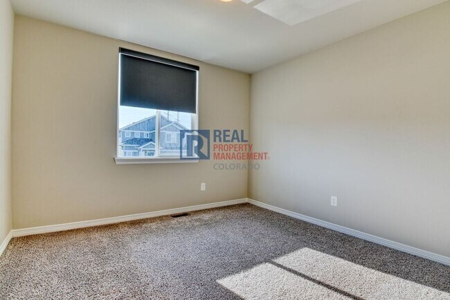 Building Photo - 6712 Skuna Dr