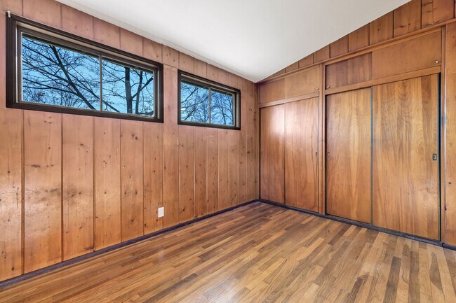 Building Photo - 1039 Coffey Ct