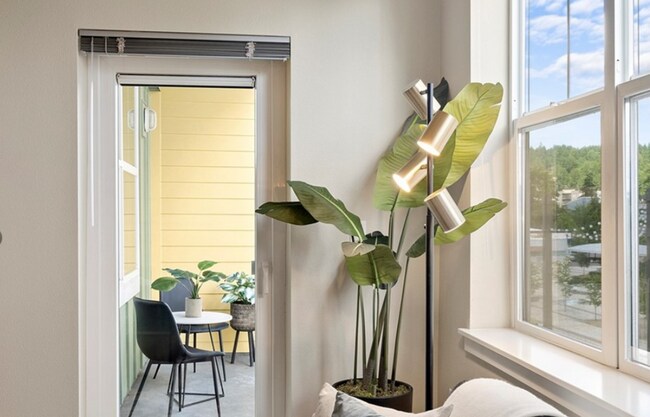 Building Photo - 16141 Cleveland St