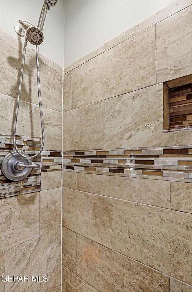 Building Photo - 4312 Wallington Dr