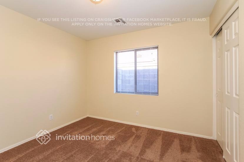 Building Photo - 13014 W Hearn Rd