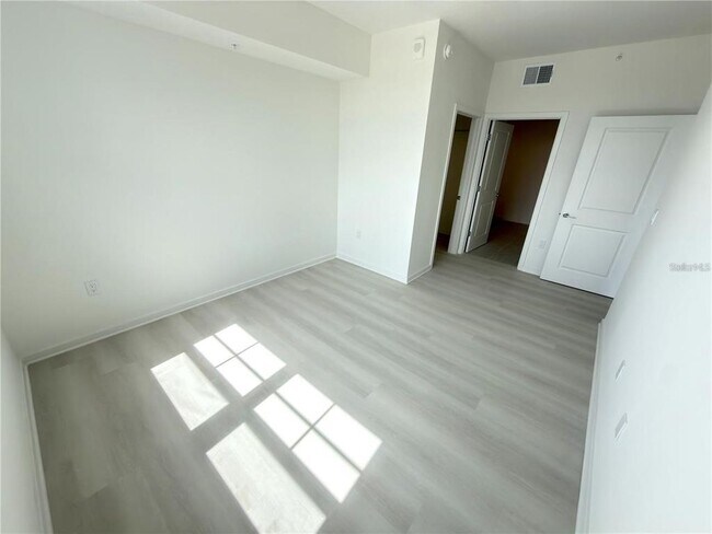 Building Photo - 5563 Millennia Park Dr