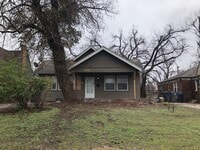Building Photo - 2534 NW 20th St