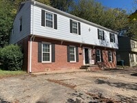 Building Photo - 1720 Kavanaugh Blvd