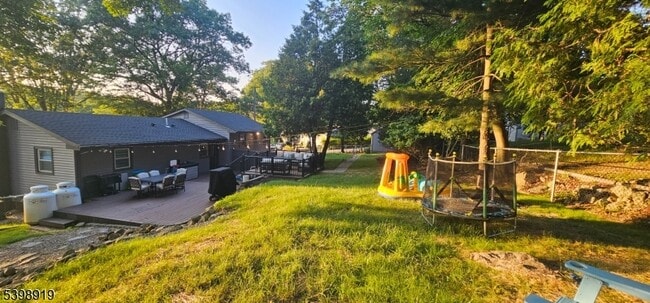 Building Photo - 141 West End Ave