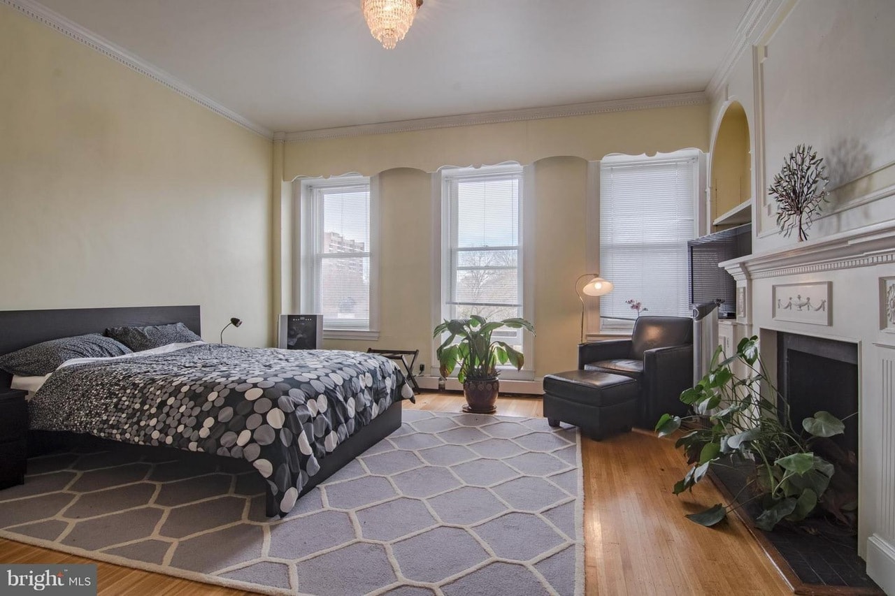 BEDROOM 1 - 2937 N Charles St
