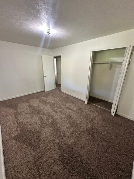 Building Photo - 6684 Zang Ct