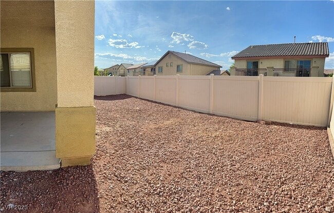 Building Photo - 5624 Clotidle Soupert Ct