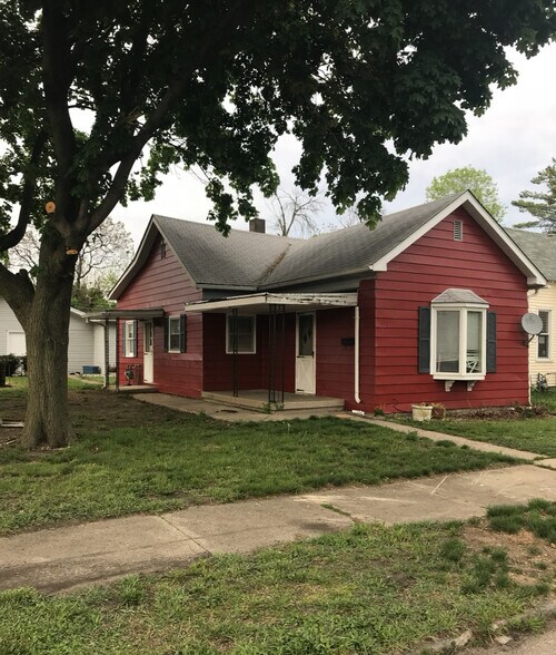 Primary Photo - 528 W 7th St