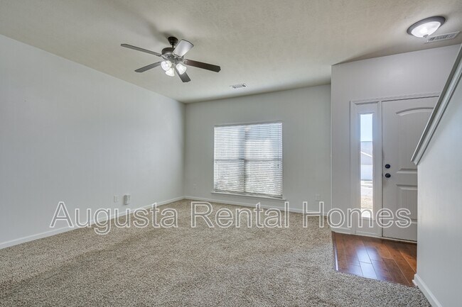 Building Photo - 633 Colston Ave