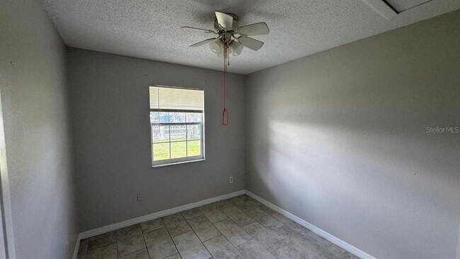 Building Photo - 37321 Safari Dr