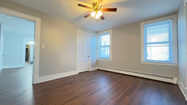 Building Photo - 150 Pleasant St