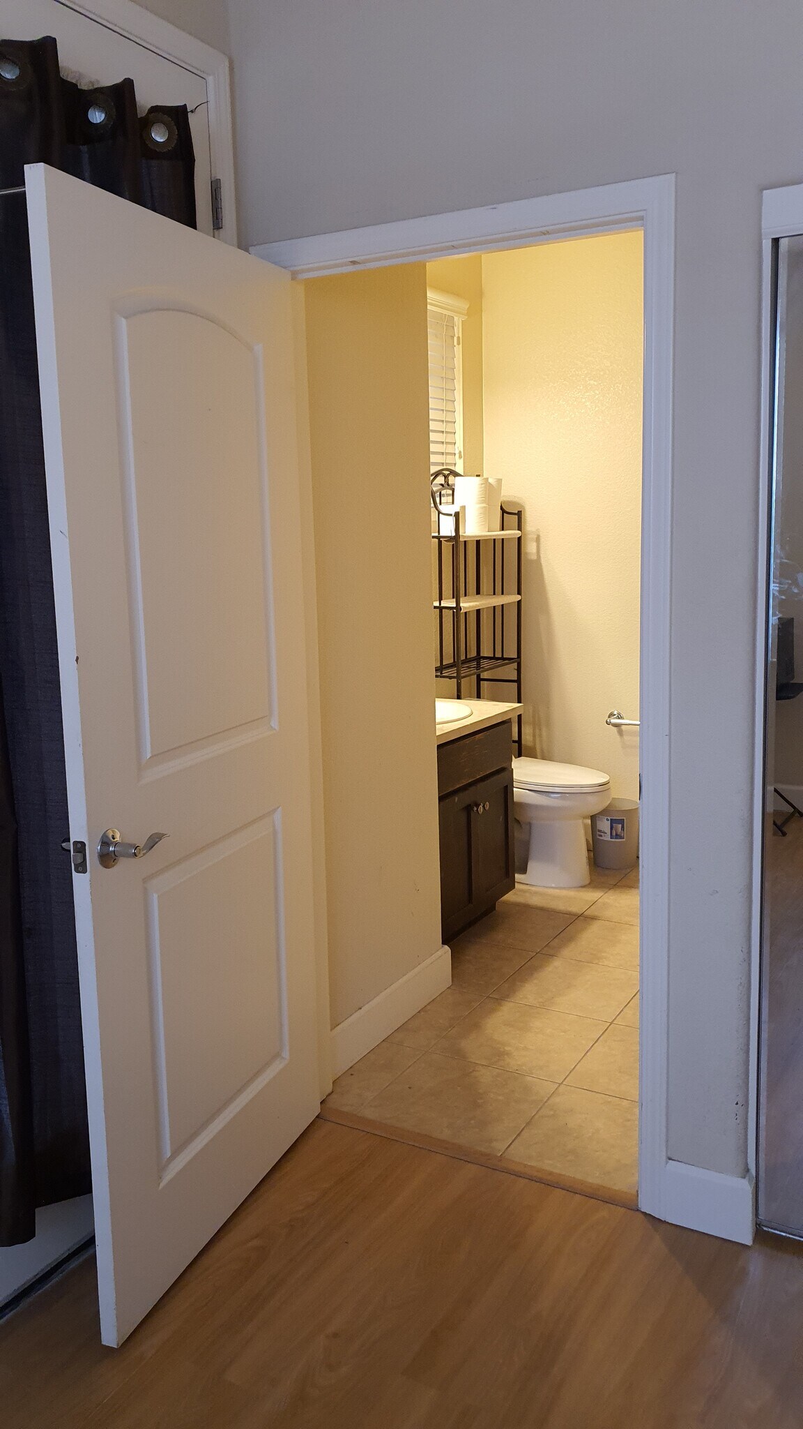 Building Photo - 1793 Hillebrant Plz