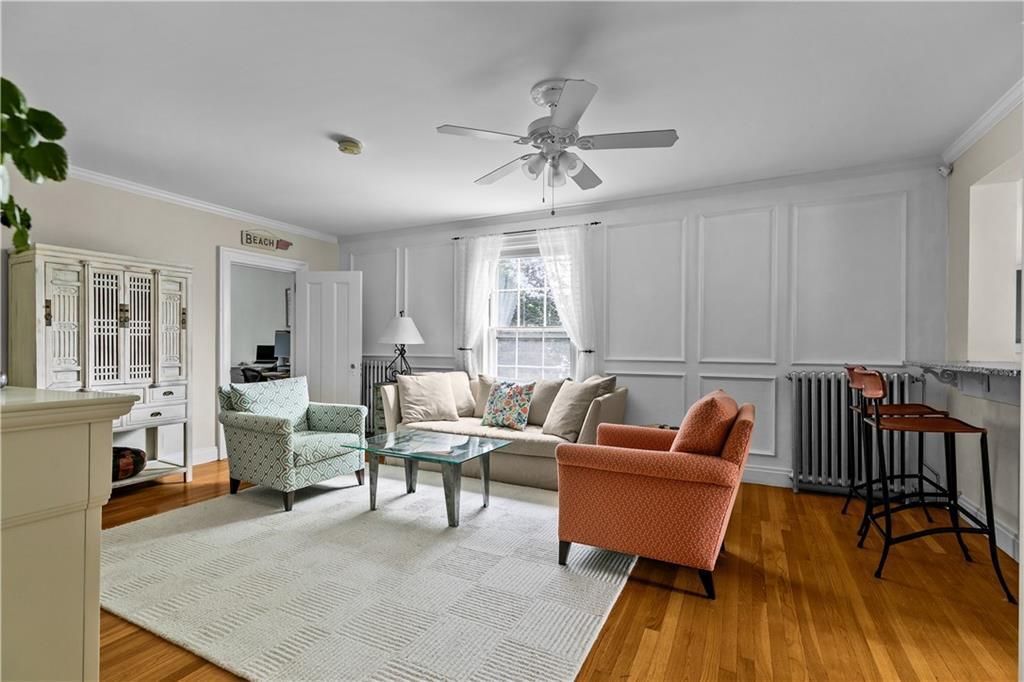 Building Photo - 36 Kay St