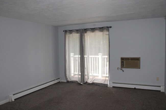 Building Photo - 276 Albion St