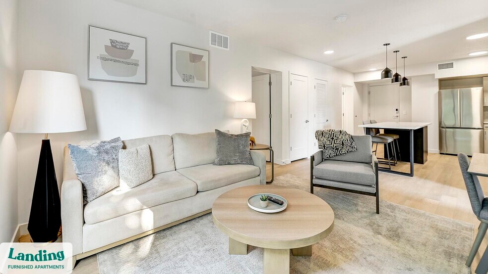 Building Photo - 352 S 500 E