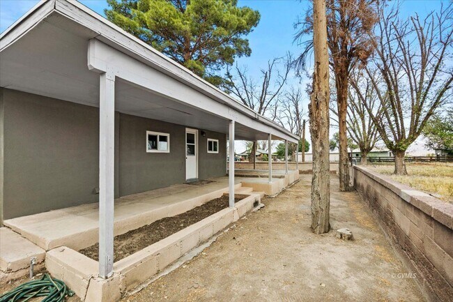 Building Photo - 2595 S Montierth Ln