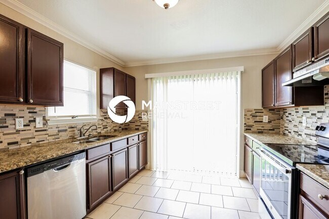 Building Photo - 3 Bedroom Pet-Friendly Home in CONVERSE, T...
