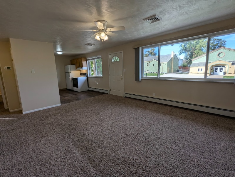 Large windows for natural light - 720 21st Street