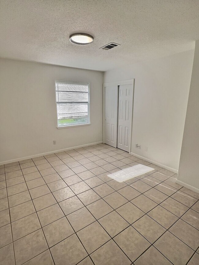 Building Photo - 3-Bedroom Home Near Downtown Ocean Springs in the Golf Cart District