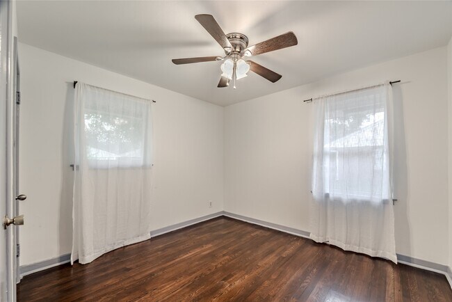 Building Photo - 4606 Nina Lee Ln