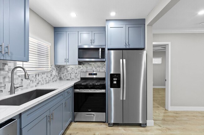 Building Photo - BRAND NEW 1 Bedroom, 1 Bathroom apartment ...