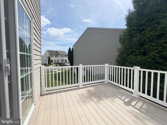 Building Photo - 615 Tantallon Ct