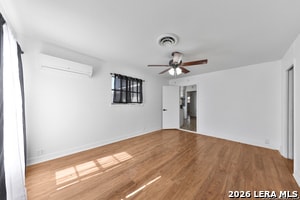 Building Photo - 518 Dresden Dr