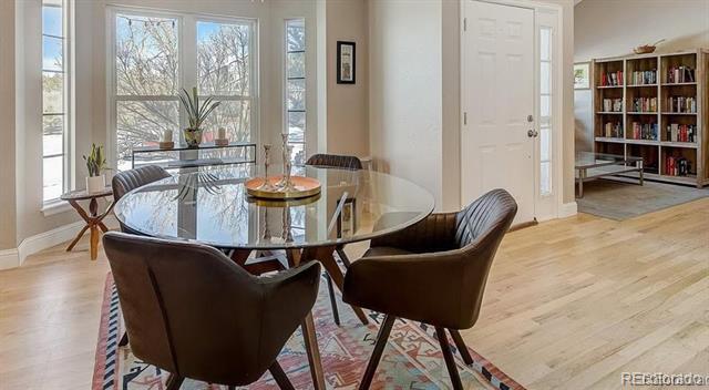 Building Photo - 1714 Foxfield Dr