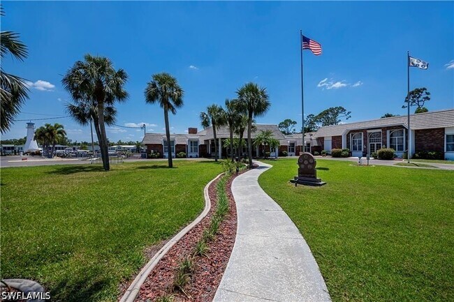 Building Photo - 5510 Sir Walters Way