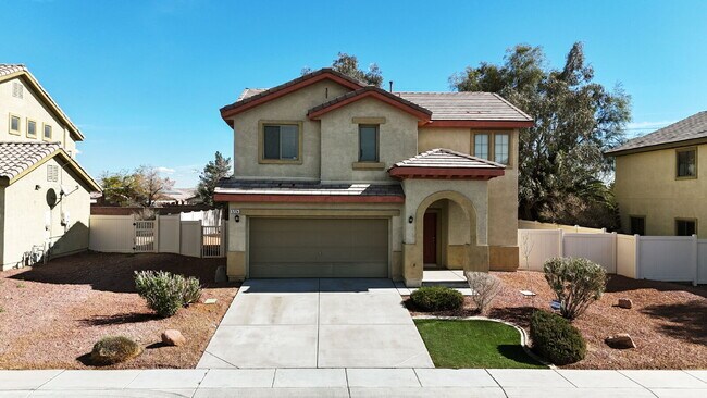 Building Photo - "Spacious 3-Bedroom Oasis with 2.5 Baths on Grandmother Hat Street, North Las Vegas!"