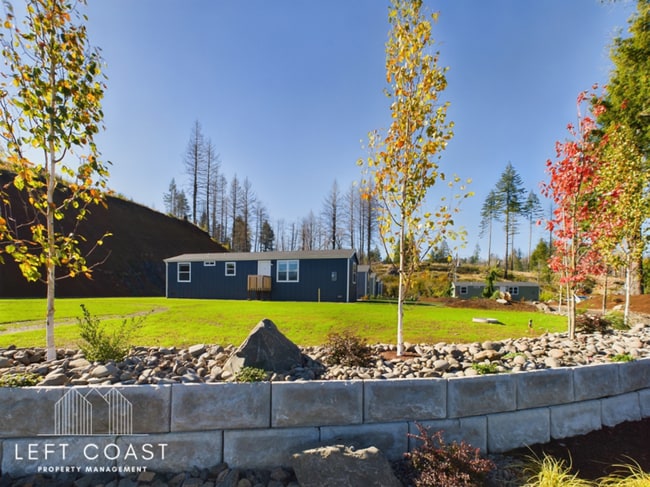 Building Photo - 2368 Salmon River Highway - 1