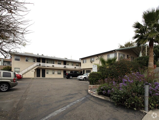 Primary Photo - West Palms Apartments