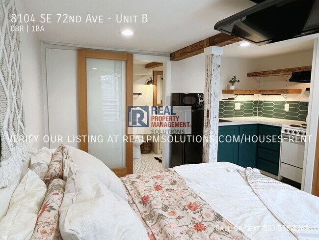 Building Photo - 8104 SE 72nd Ave