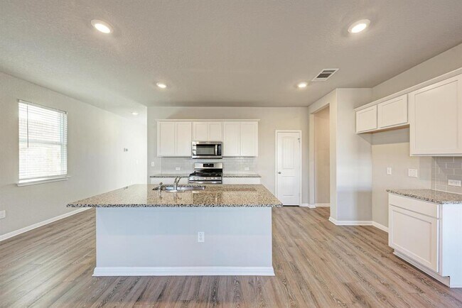 Building Photo - 1232 Vogel Dr