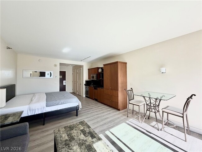 Building Photo - 29 Montelago Blvd